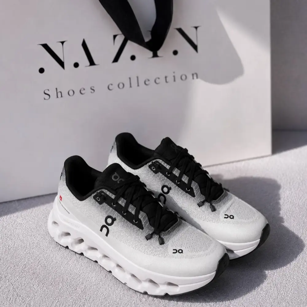 کتونی آن رانینگ کلود نوا On Running Cloudnova کتونی آن رانینگ کلود نوا On Running Cloudnova